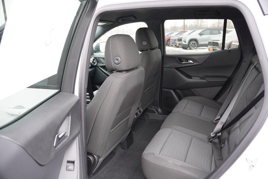 new 2026 Chevrolet Equinox car, priced at $30,395