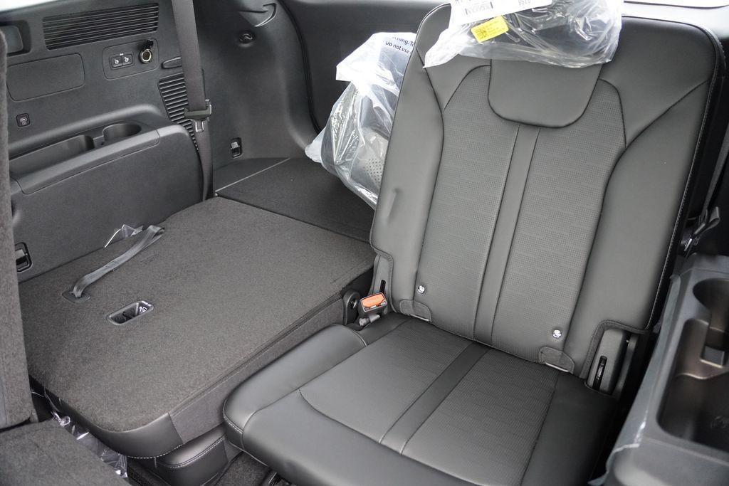 new 2026 Kia Sorento car, priced at $34,388