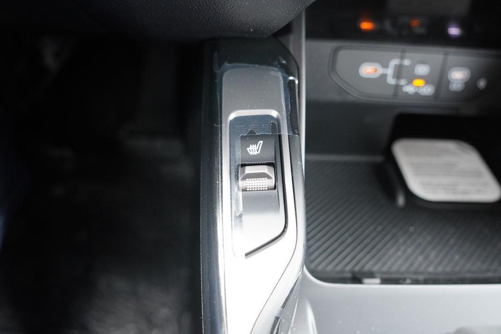 new 2026 Kia Sorento car, priced at $34,388