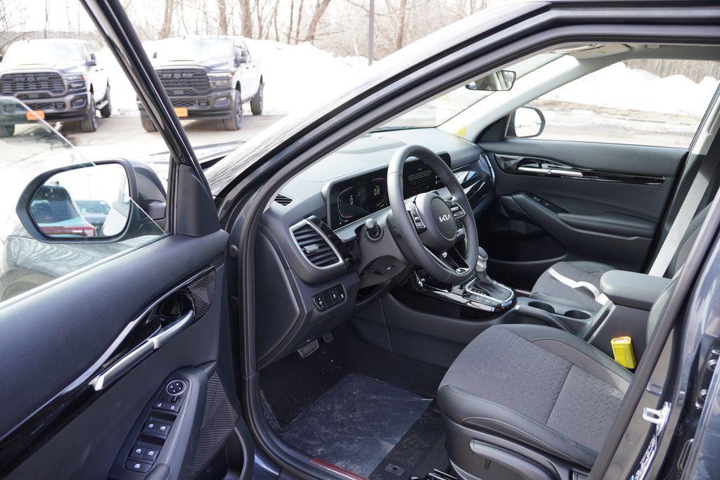 new 2026 Kia Seltos car, priced at $24,956