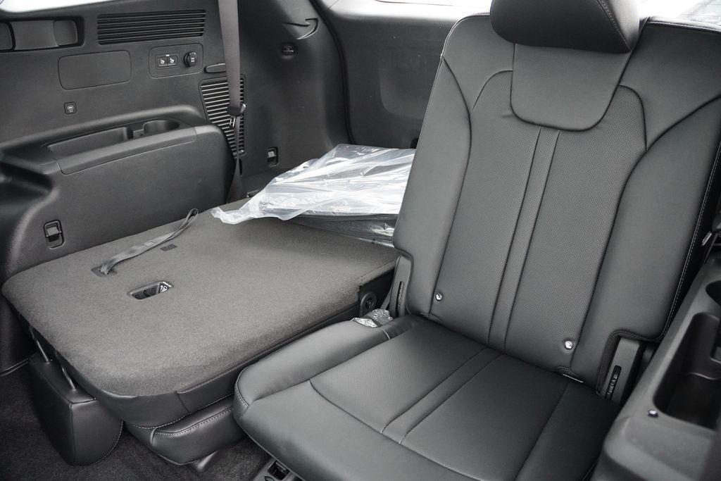 new 2026 Kia Sorento Hybrid car, priced at $43,549