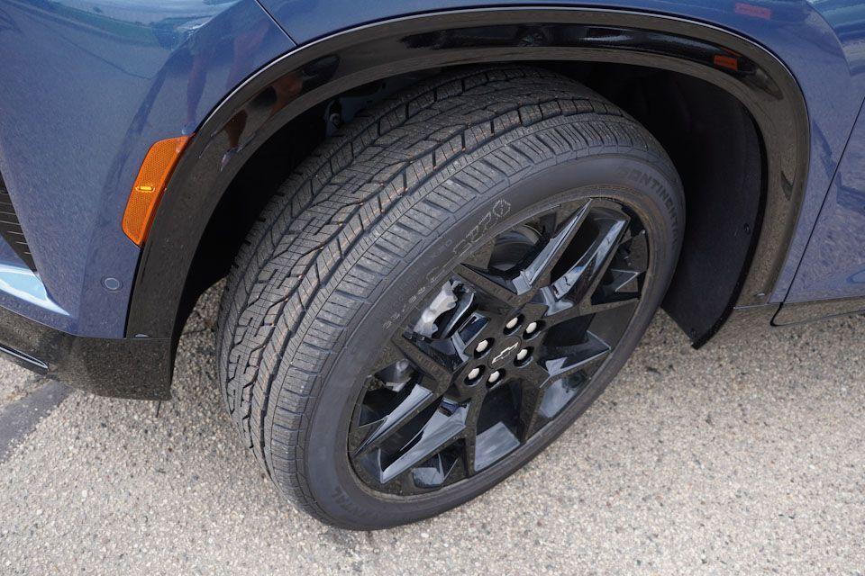 new 2026 Chevrolet Traverse car, priced at $55,695