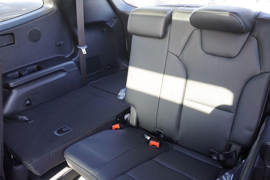 new 2025 Kia Telluride car, priced at $46,676