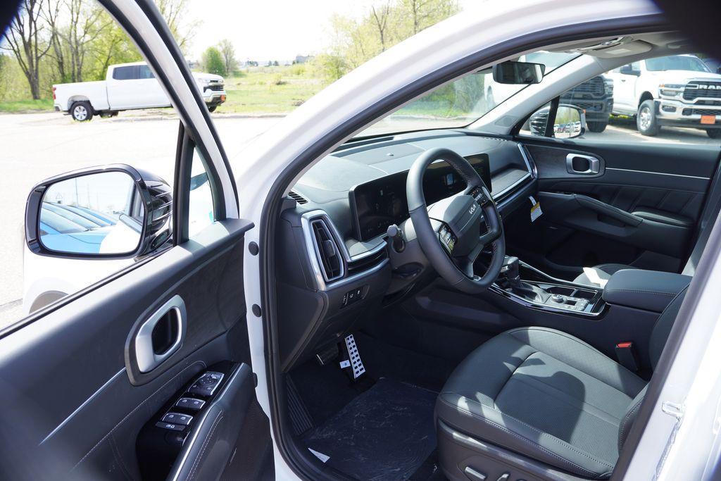 new 2026 Kia Sorento car, priced at $40,702