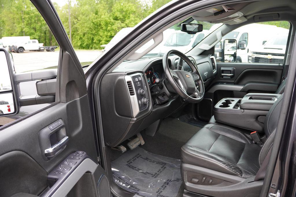 used 2015 Chevrolet Silverado 2500 car, priced at $31,326