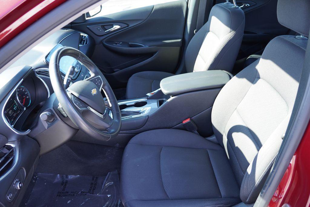 used 2017 Chevrolet Malibu car, priced at $15,988