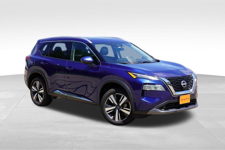 used 2023 Nissan Rogue car, priced at $22,517