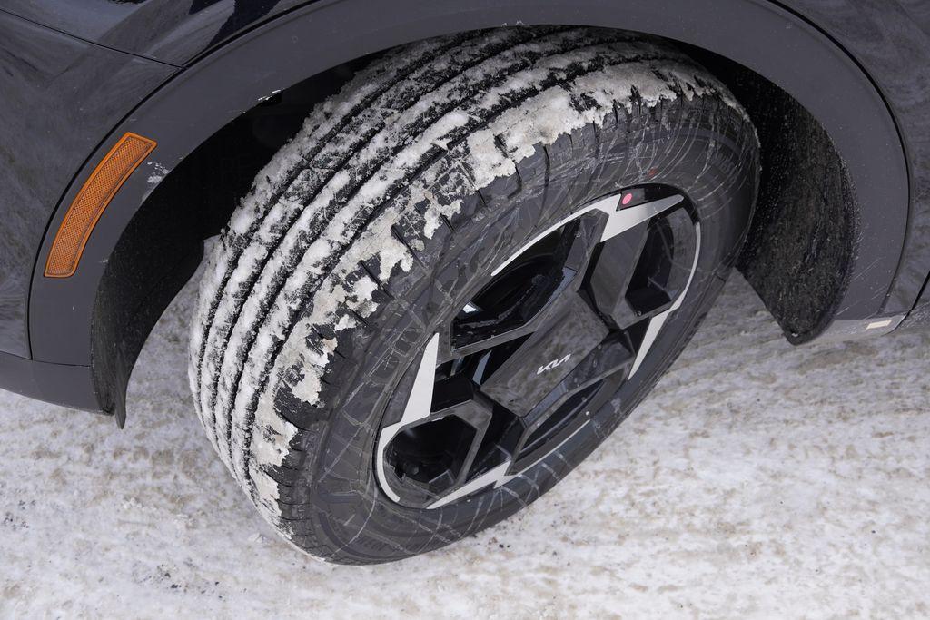 new 2026 Kia Sportage Hybrid car, priced at $32,164