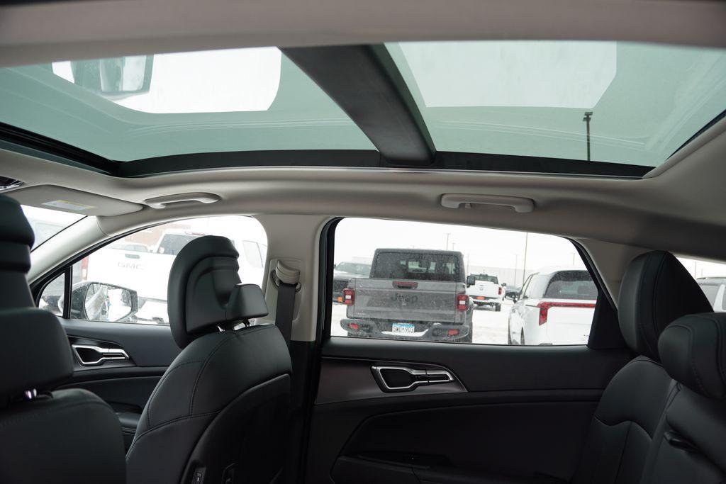 new 2026 Kia Sportage Hybrid car, priced at $32,164