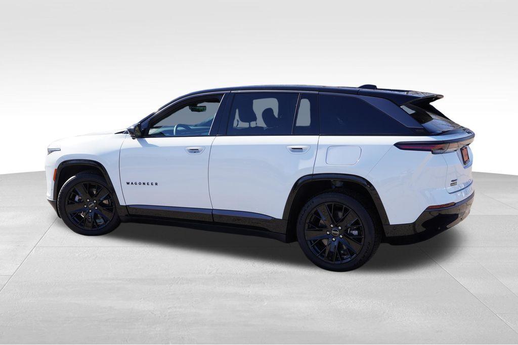 used 2024 Jeep Wagoneer S car, priced at $34,555