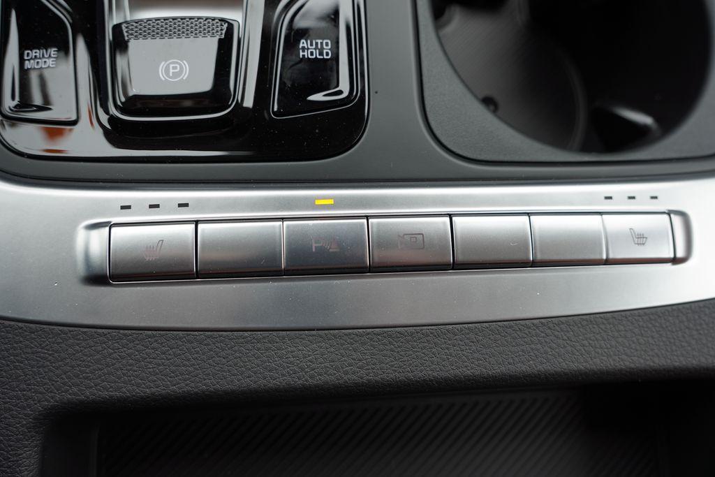 new 2026 Kia Carnival car, priced at $38,947