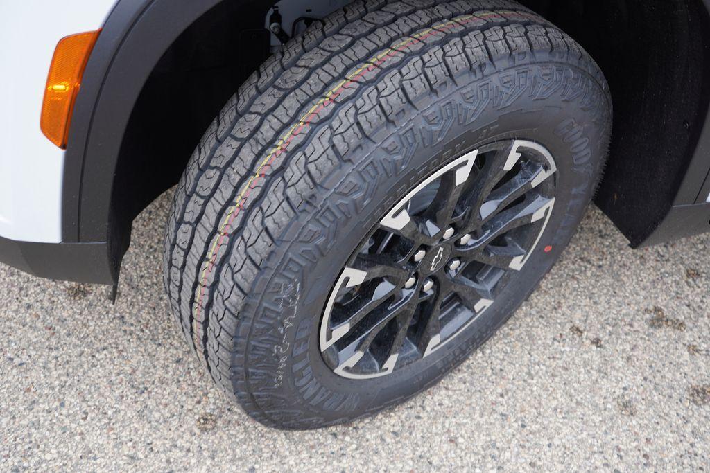 new 2026 Chevrolet Traverse car, priced at $49,061