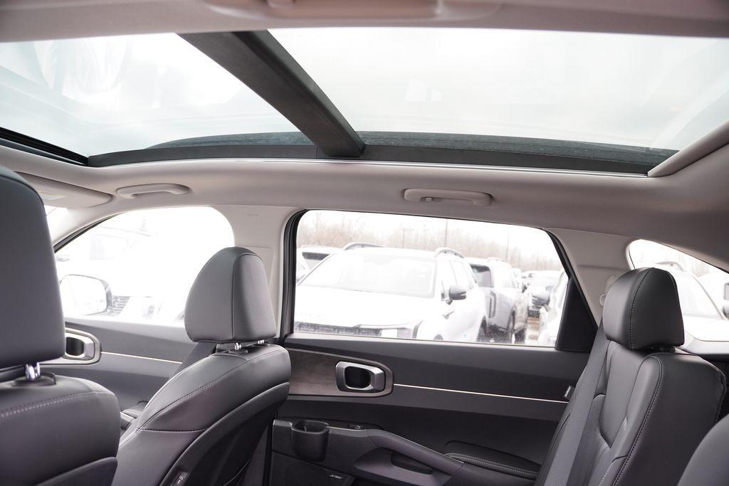 new 2026 Kia Sorento car, priced at $39,424