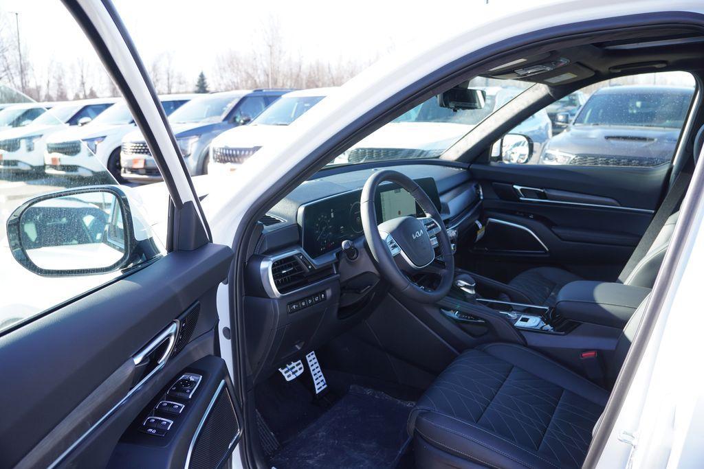 new 2025 Kia Telluride car, priced at $47,907