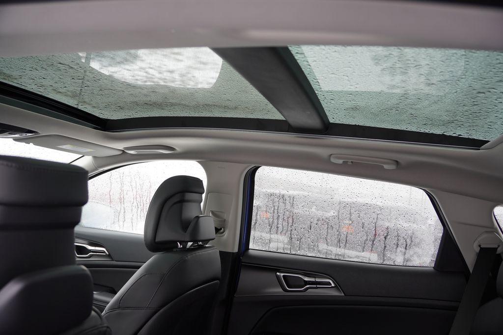 new 2026 Kia Sportage car, priced at $31,022