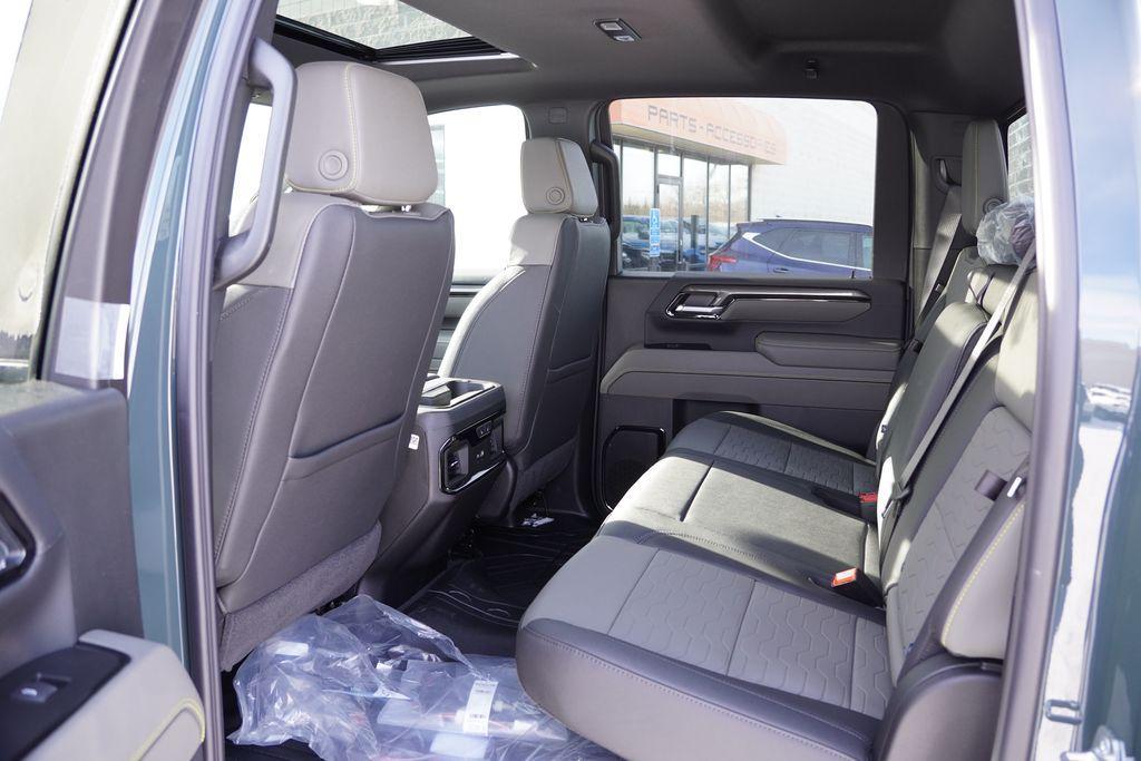 new 2026 Chevrolet Silverado 2500 car, priced at $80,120