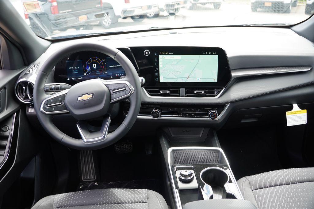 new 2026 Chevrolet Equinox car, priced at $30,022