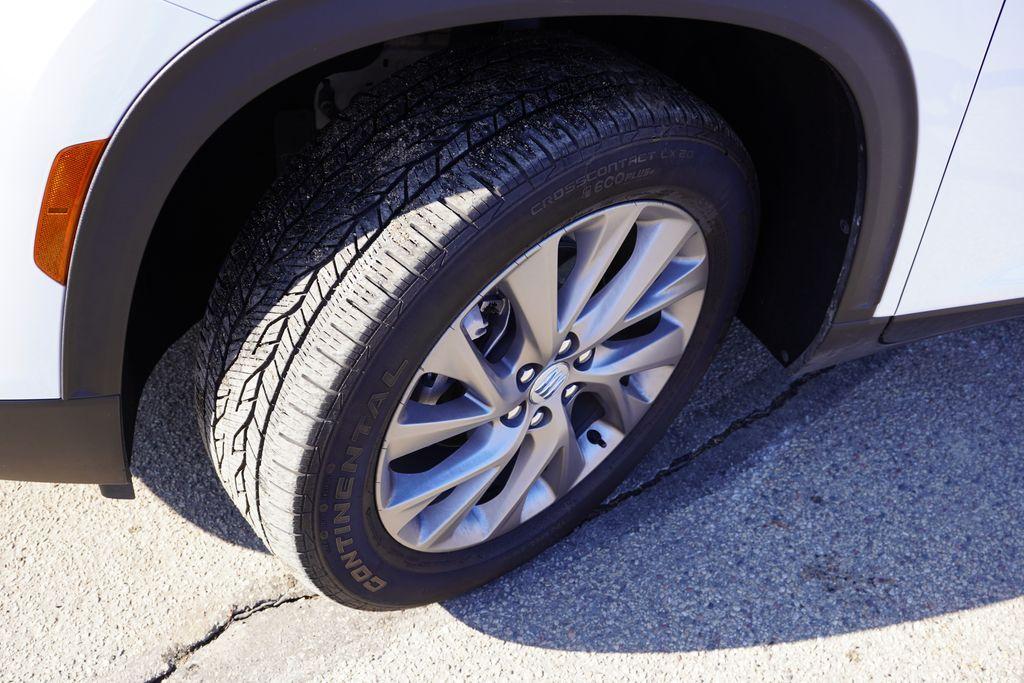 used 2025 Buick Enclave car, priced at $35,287