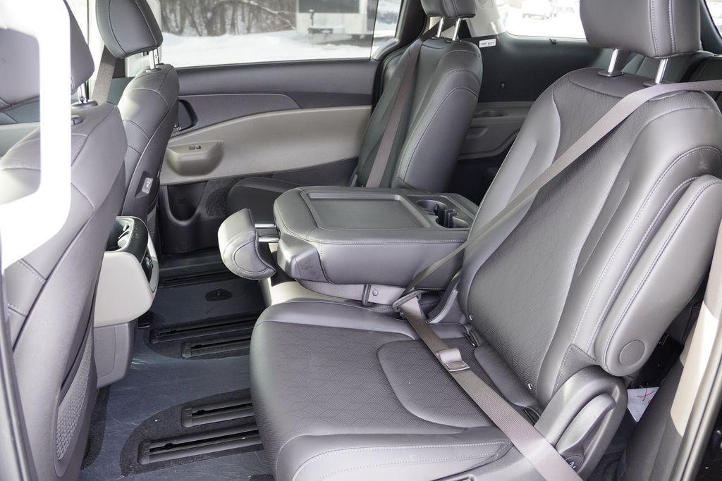 new 2026 Kia Carnival Hybrid car, priced at $41,296