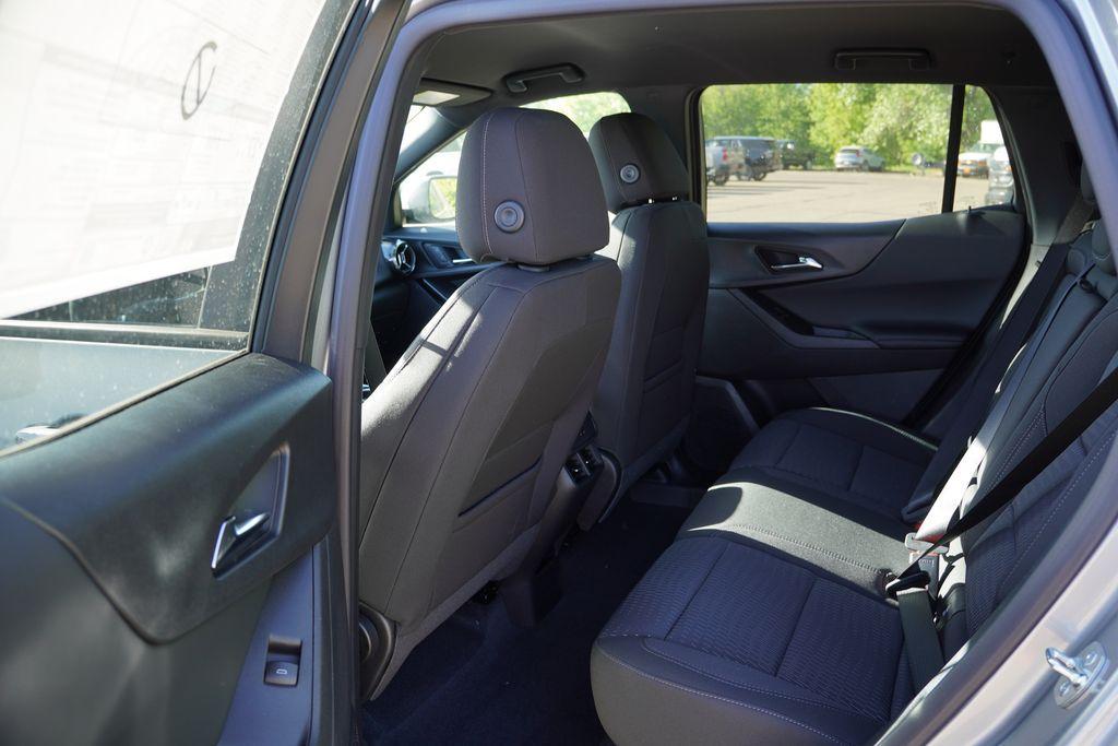 new 2026 Chevrolet Equinox car, priced at $27,689