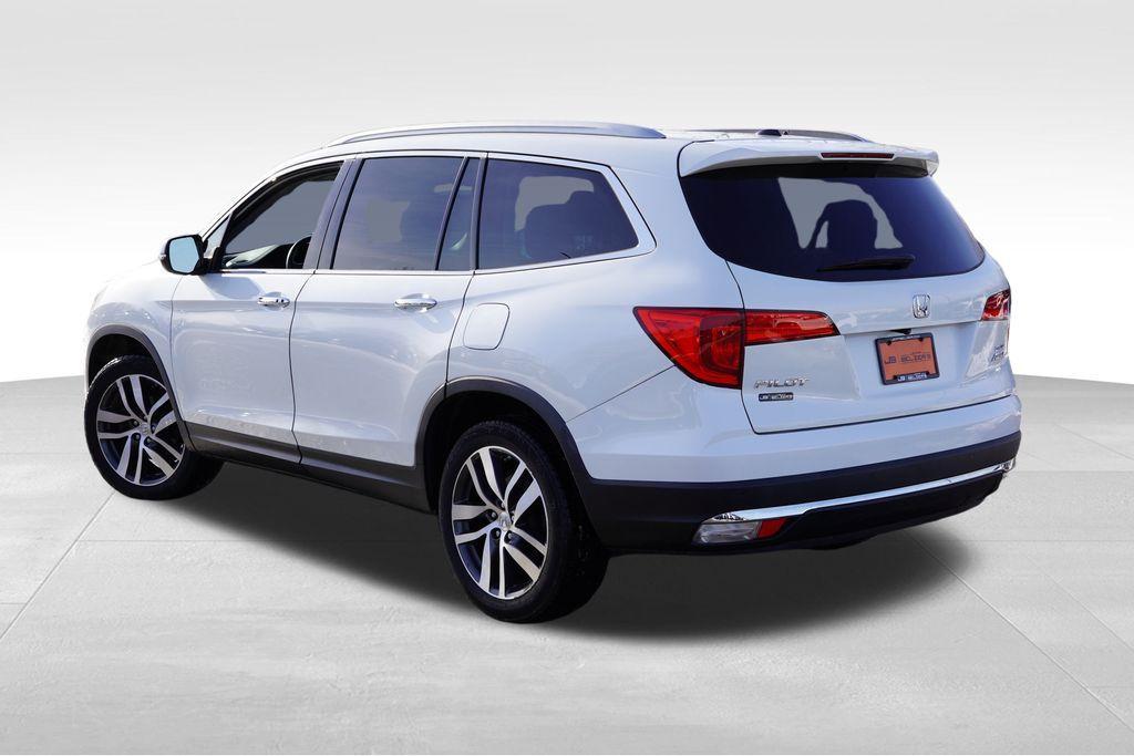 used 2018 Honda Pilot car, priced at $21,881