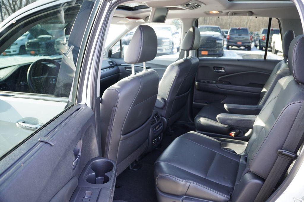 used 2018 Honda Pilot car, priced at $21,881