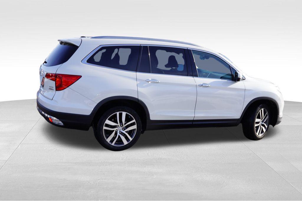 used 2018 Honda Pilot car, priced at $21,881