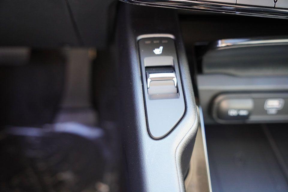 new 2025 Kia Telluride car, priced at $38,820