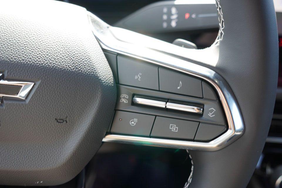 new 2026 Chevrolet Traverse car, priced at $51,355