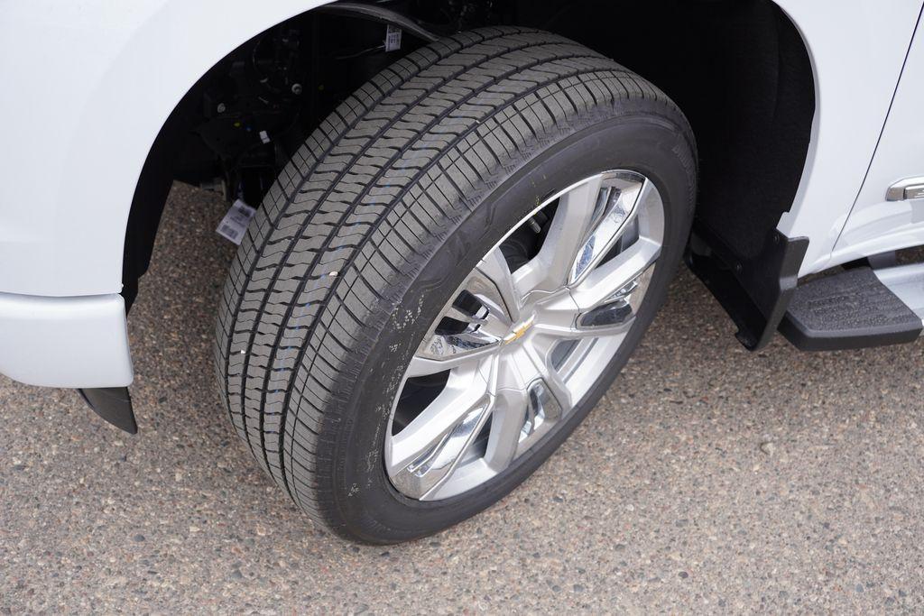 new 2026 Chevrolet Silverado 1500 car, priced at $61,014