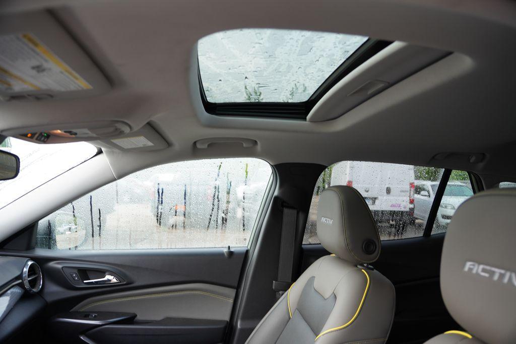 used 2024 Chevrolet Trax car, priced at $23,404