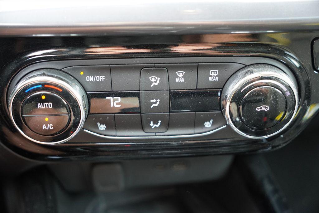 used 2024 Chevrolet Trax car, priced at $23,404