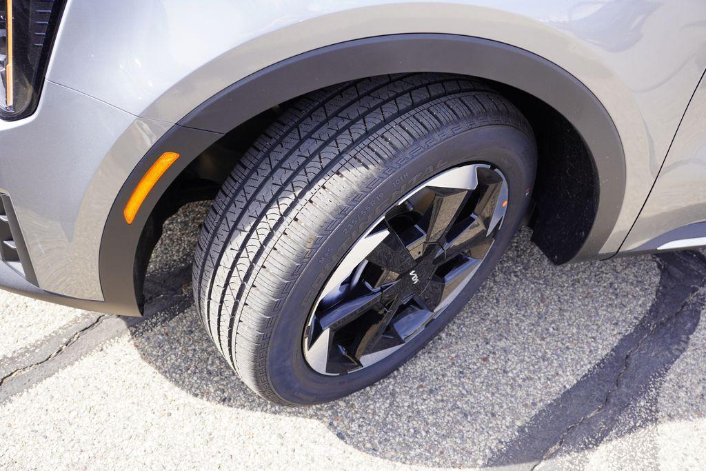 new 2026 Kia Sorento Hybrid car, priced at $38,650