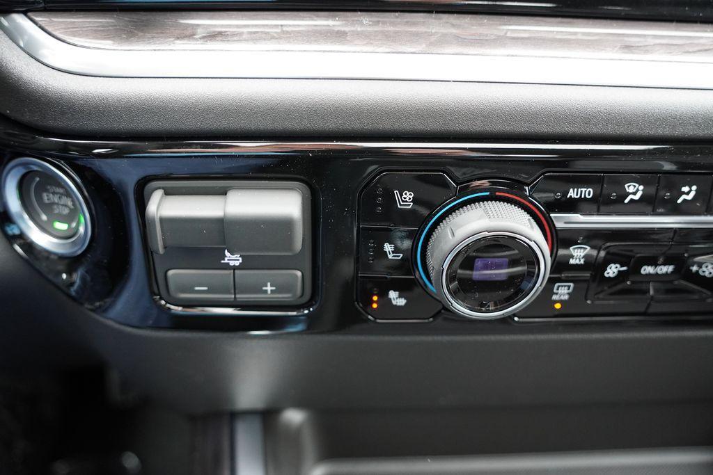 new 2026 Chevrolet Silverado 3500 car, priced at $75,207