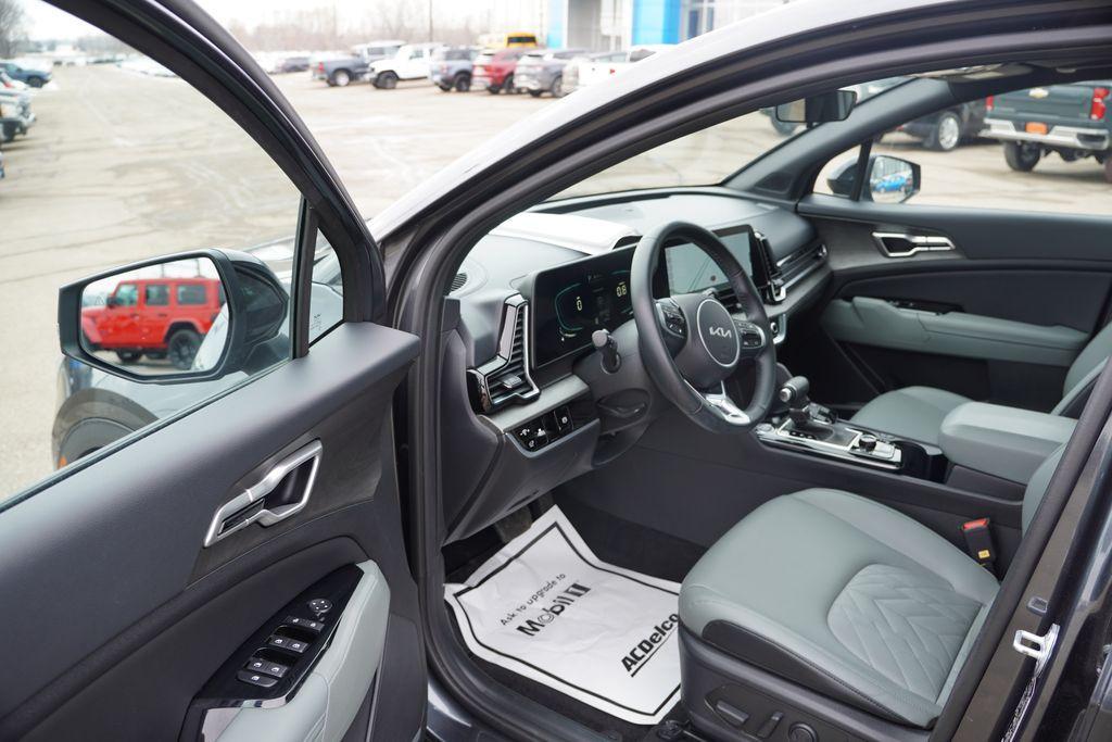 used 2024 Kia Sportage car, priced at $26,998
