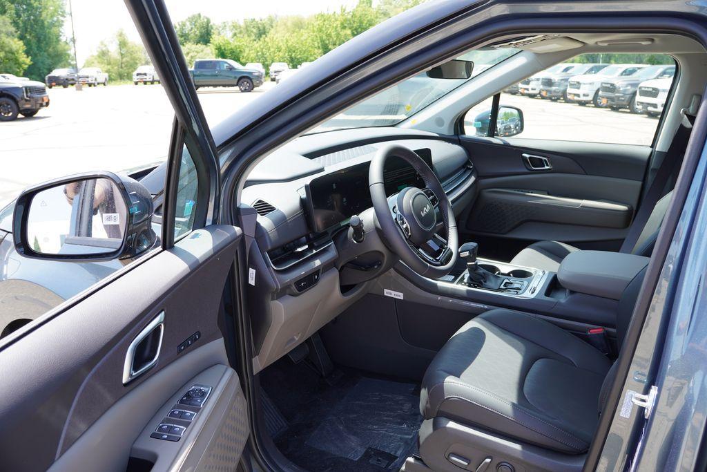 new 2026 Kia Carnival car, priced at $42,829