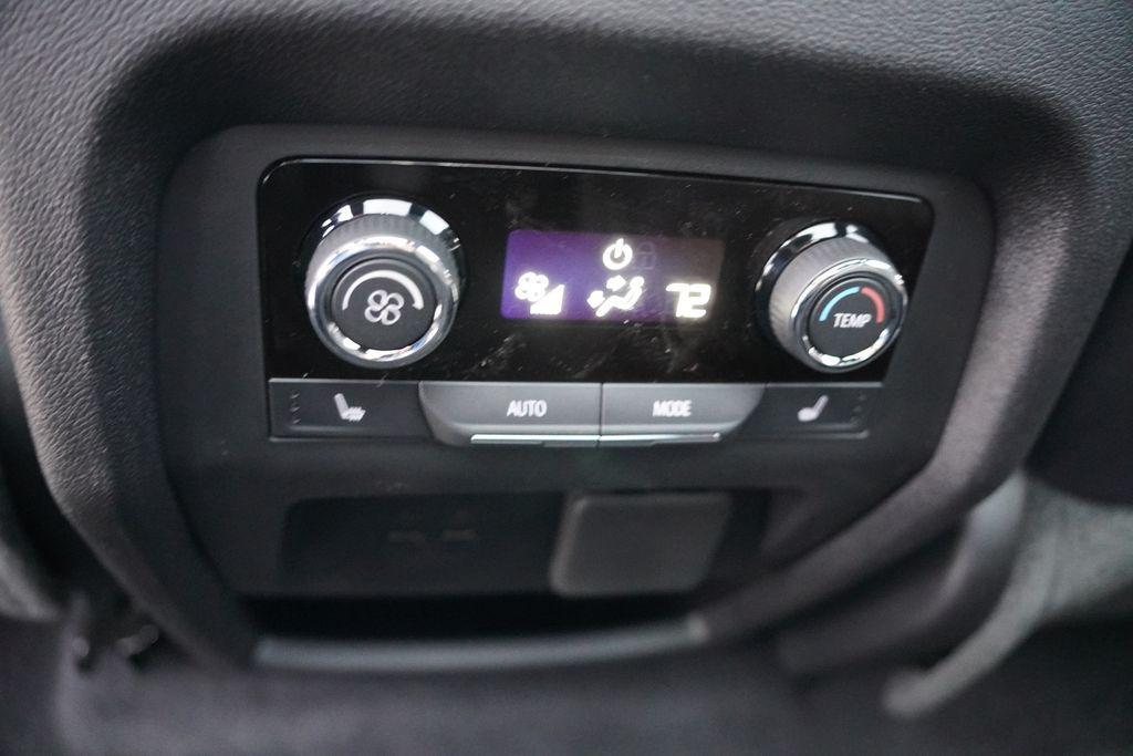 new 2026 Chevrolet Traverse car, priced at $55,937