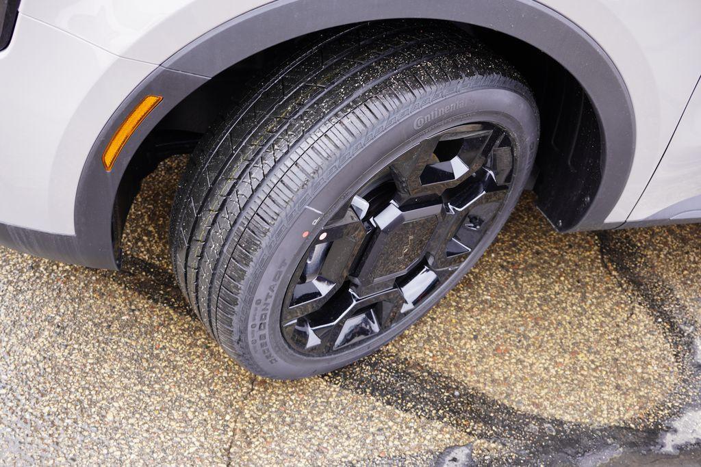 new 2026 Kia Sorento car, priced at $37,706