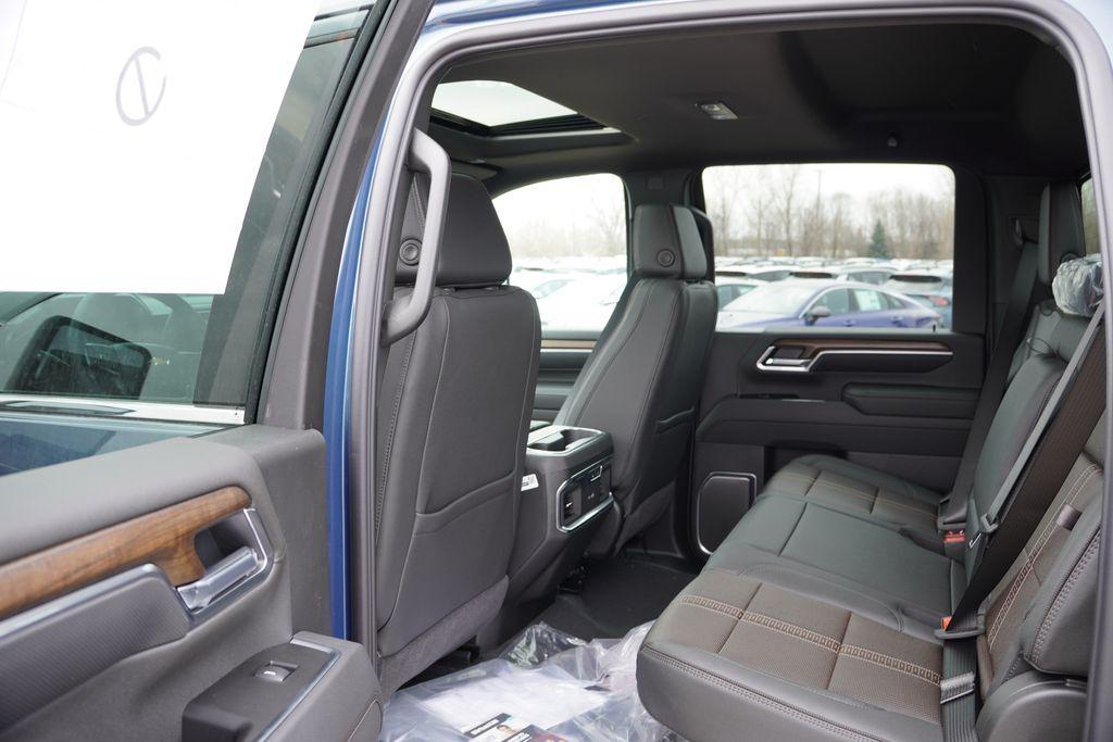 new 2026 Chevrolet Silverado 3500 car, priced at $80,456