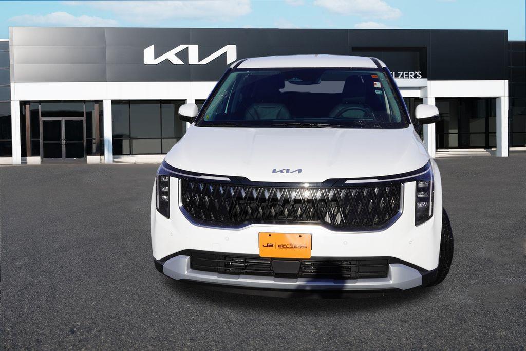 new 2026 Kia Carnival Hybrid car, priced at $39,634