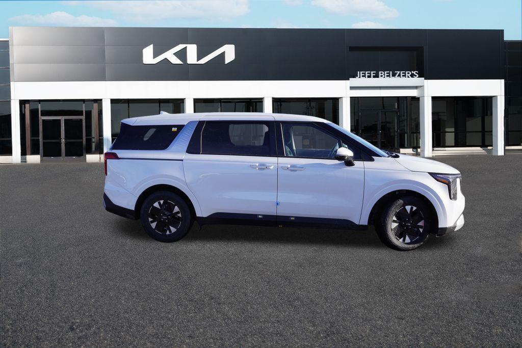 new 2026 Kia Carnival Hybrid car, priced at $39,634
