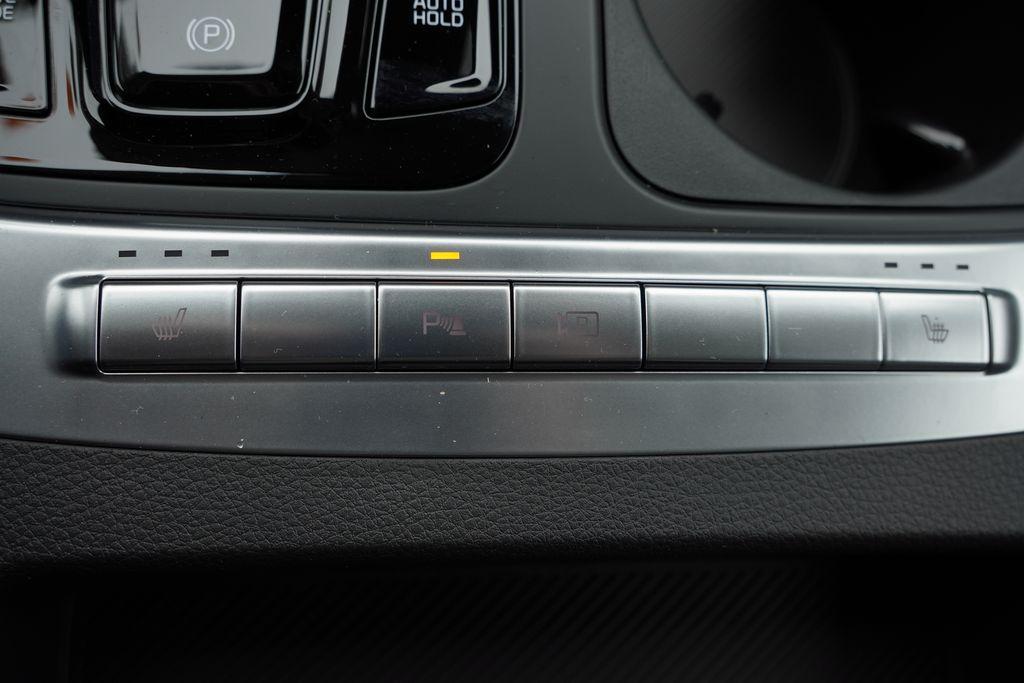 new 2026 Kia Carnival car, priced at $39,398