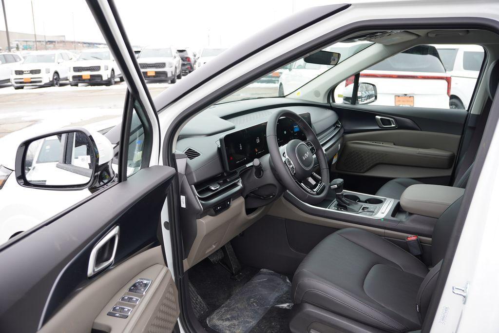 new 2026 Kia Carnival car, priced at $37,310