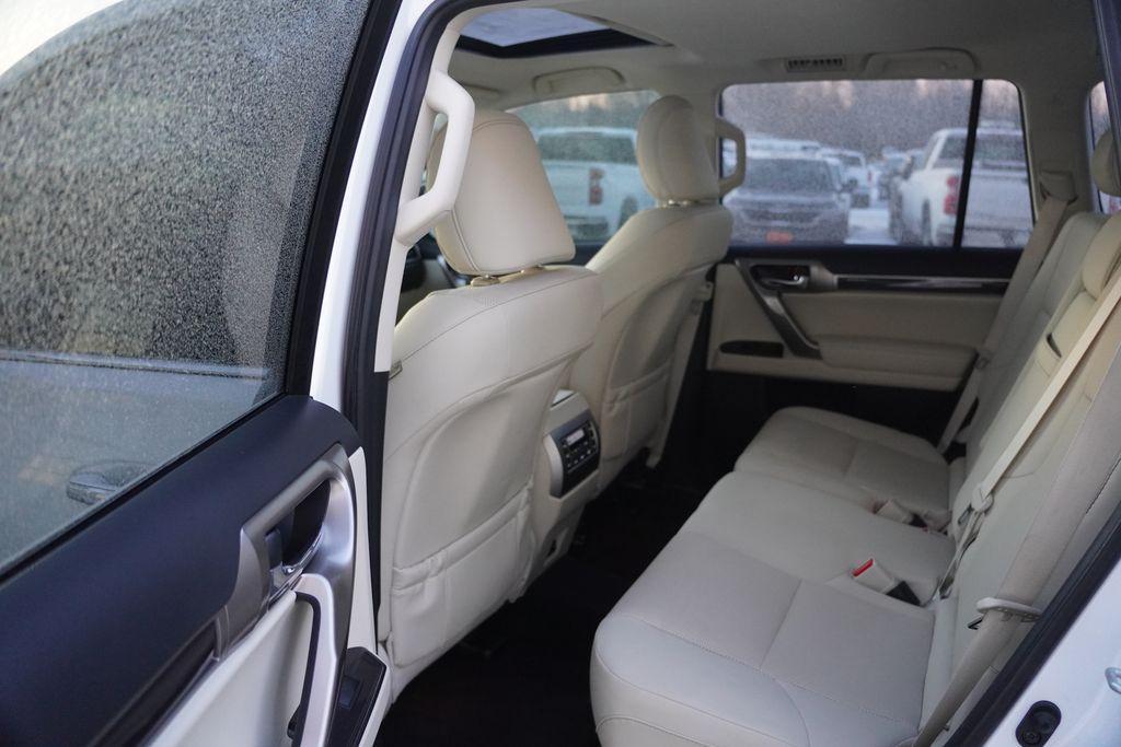 used 2020 Lexus GX 460 car, priced at $36,987