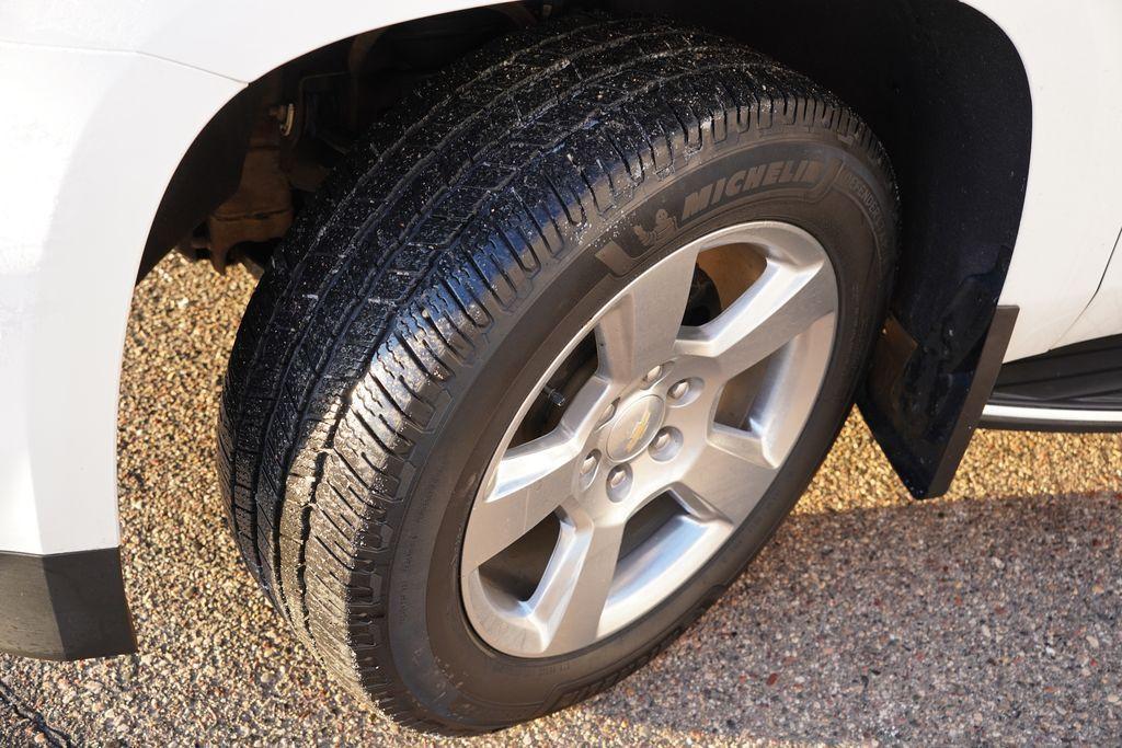 used 2020 Chevrolet Suburban car, priced at $34,397