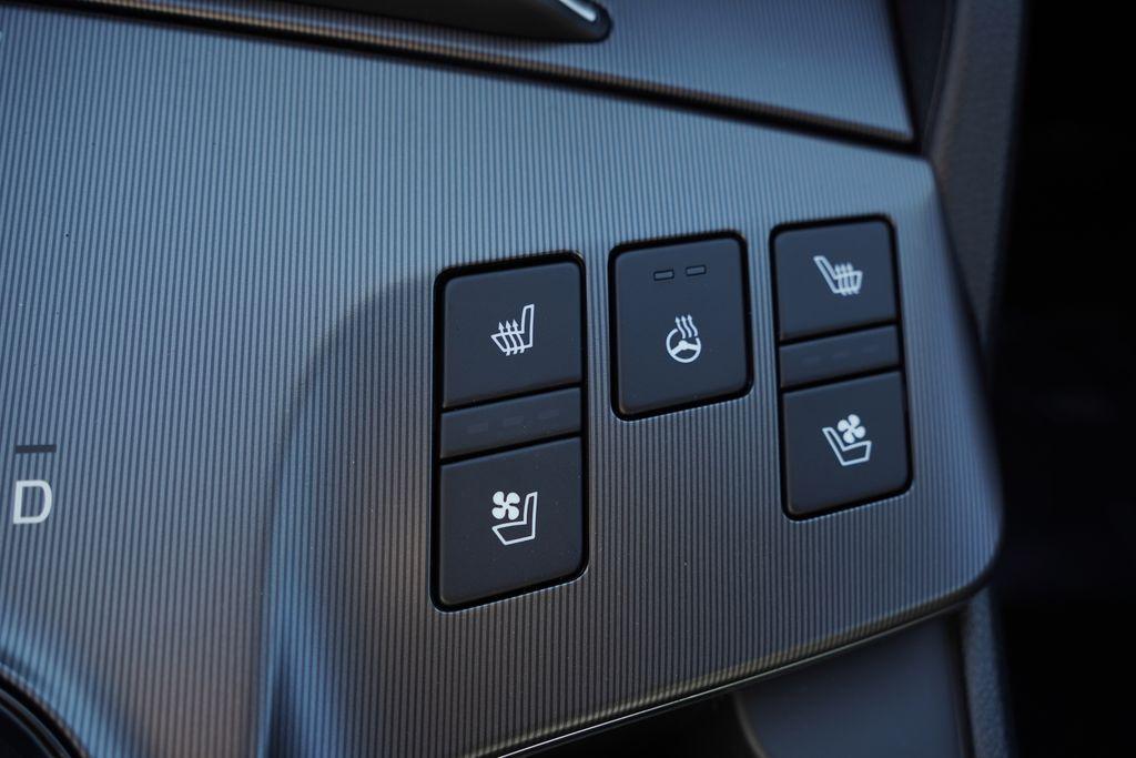 new 2026 Kia Sportage Hybrid car, priced at $37,377