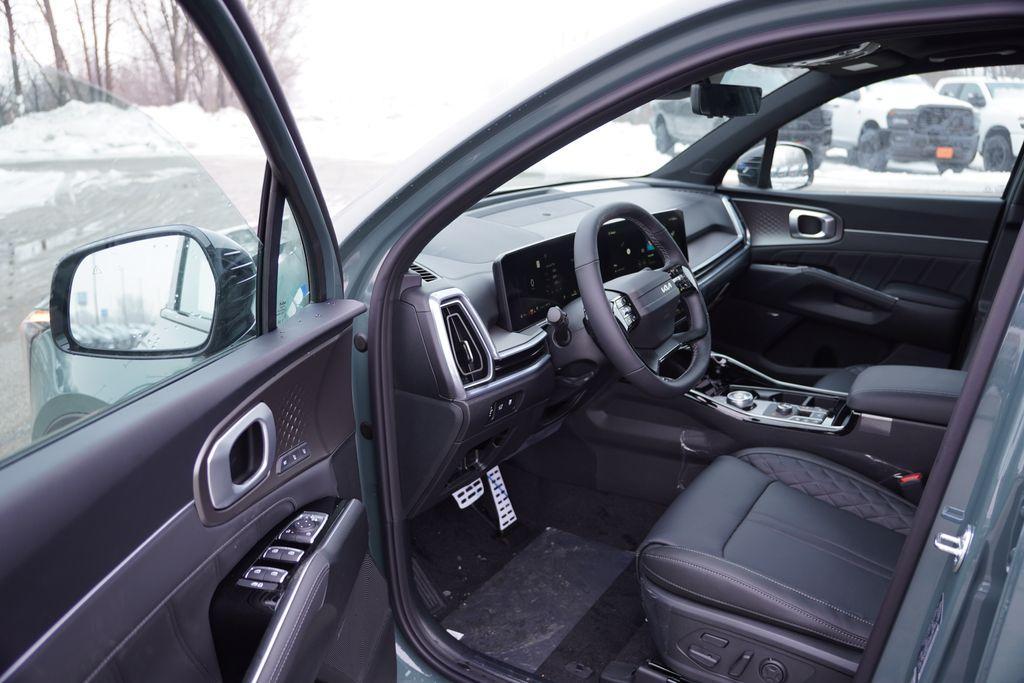 new 2026 Kia Sorento Hybrid car, priced at $43,098