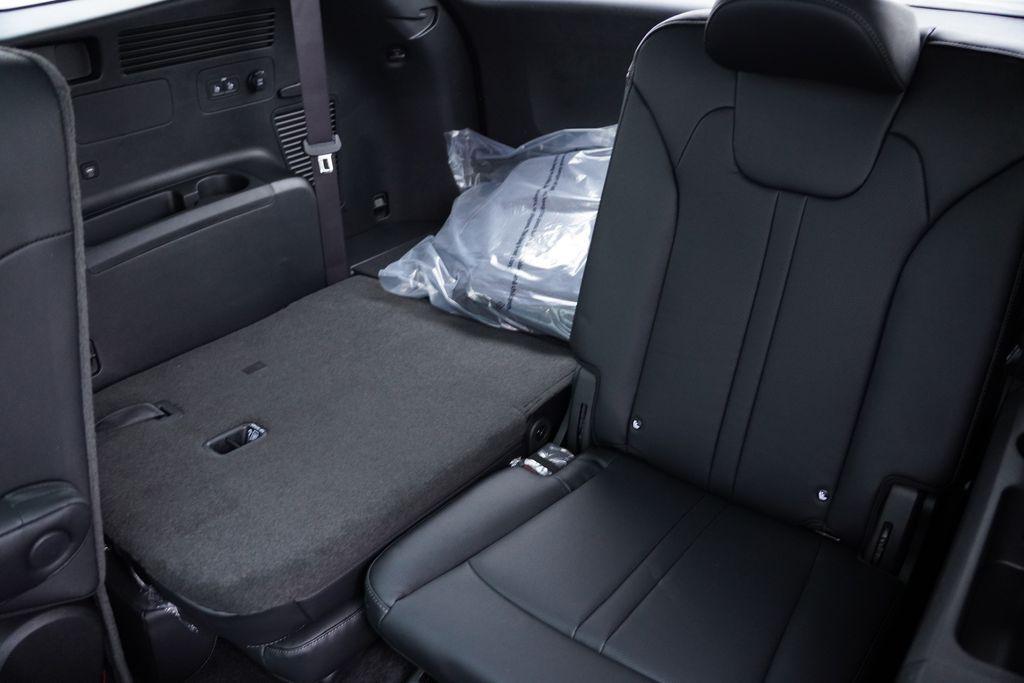 new 2026 Kia Sorento Hybrid car, priced at $43,098