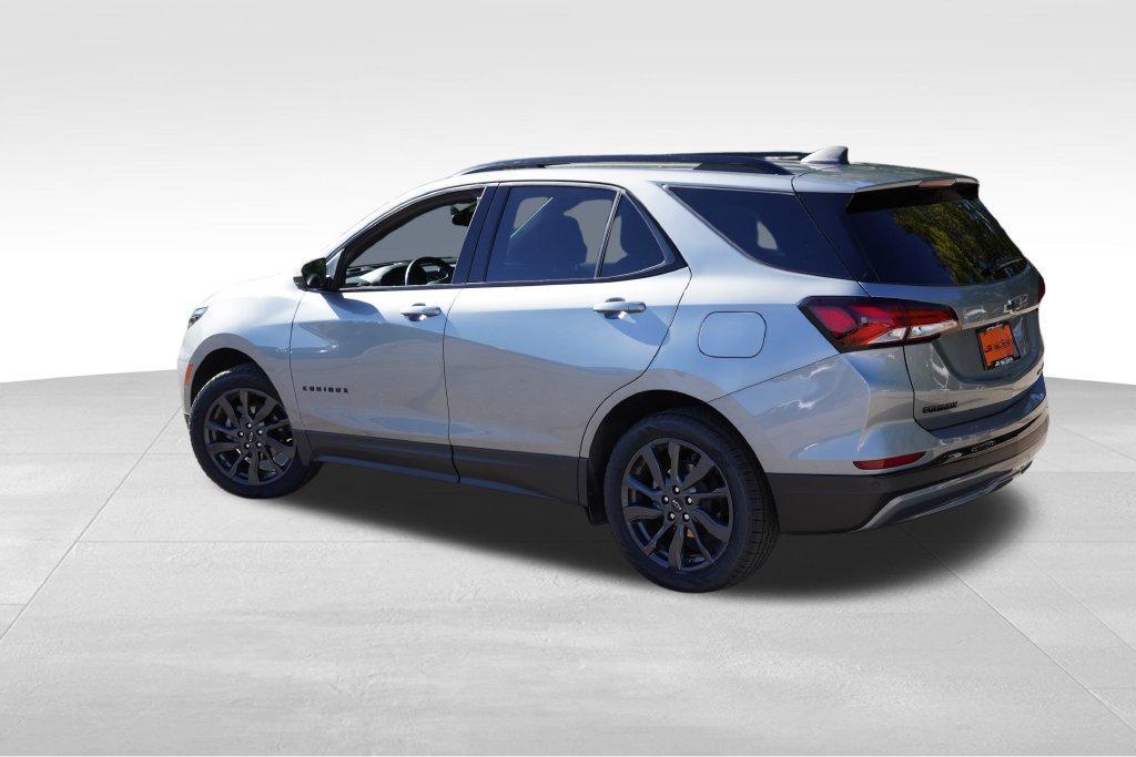 used 2024 Chevrolet Equinox car, priced at $25,511