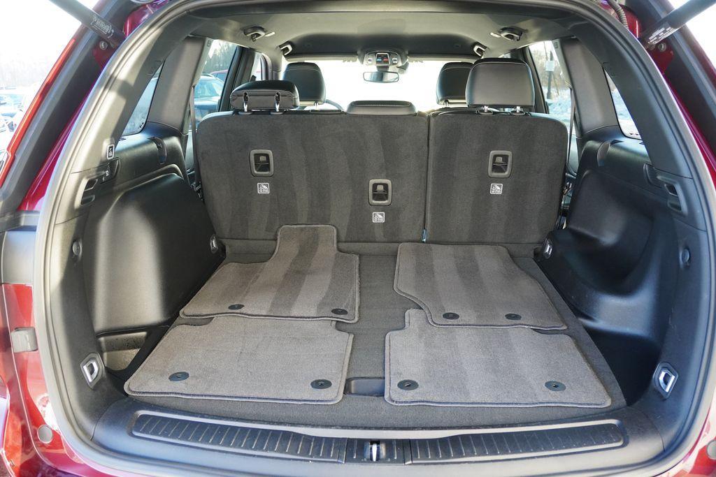 used 2025 Jeep Grand Cherokee car